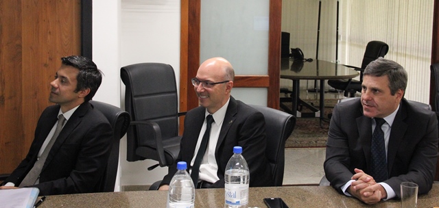 Ricardo Panato, secretário geral do TCM, Lívio Fornazieri, subsecretário de Fiscalização e Controle, e Mário de Toledo, responsável pelo Núcleo de Tecnologia da Informação (da esquerda para a direita).