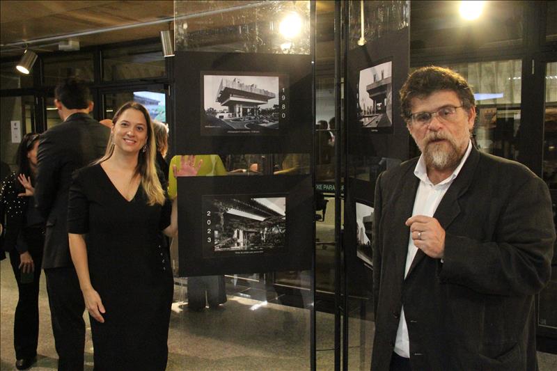 Beatriz Polizeli e Marcelo Falcone, curadores da exposição