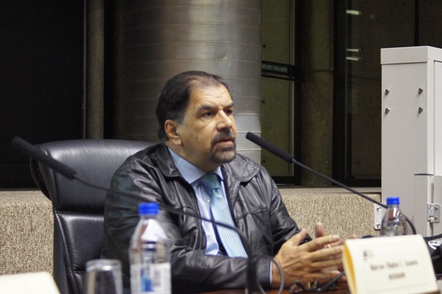 Prof. Dr. Antônio Correa de Lacerda