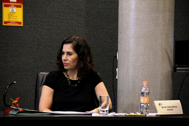 A mediadora Egle do Santos Monteiro, da Assessoria Jurídica de Controle Externo.