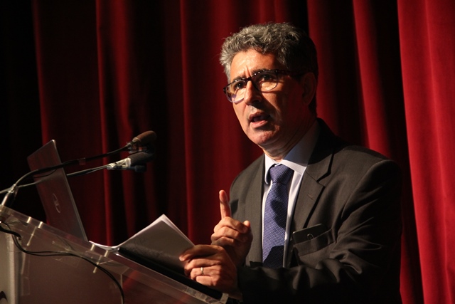 O presidente do TCM João Antonio em sua intervenção no debate.