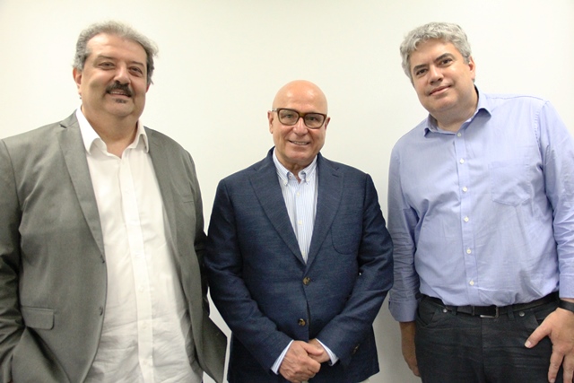 Xixo, Maurício e Marcos após a apresentação.