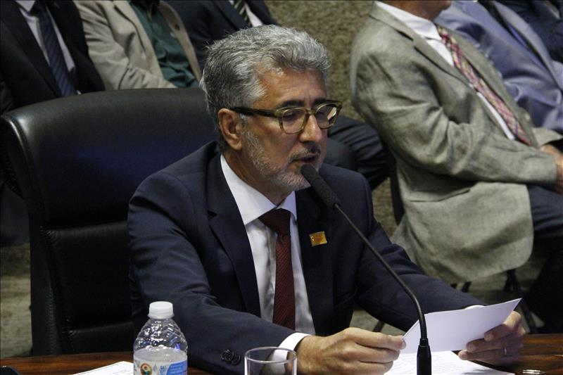 O conselheiro-dirigente da Escola de Gestão e Contas, João Antonio da Silva Filho