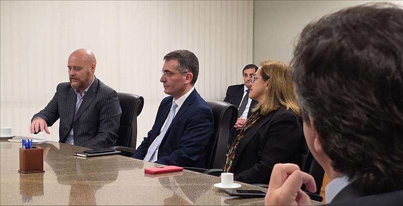 O auditor líder da Fundação Vanzolini, Renato Prado (à esquerda na foto) considera do TCMSP um benchmark para outros Tribunais.
