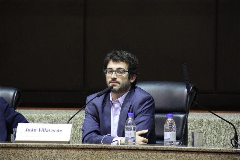 O jornalista João Villaverde participou como comentarista