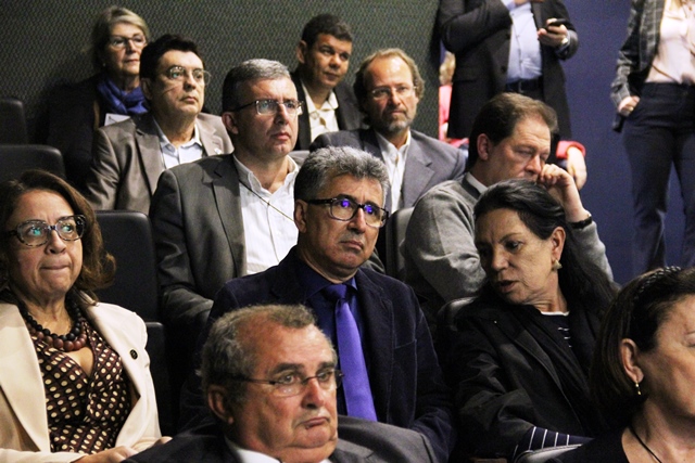 Público assiste ao painel “Ética no setor público”, com o ex-ministro Jorge Hage