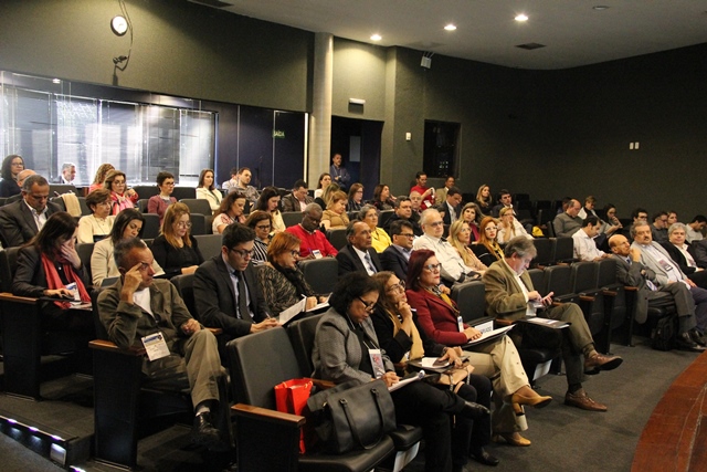 Encontro ocorreu no auditório da Escola de Gestão e Contas do TCMSP