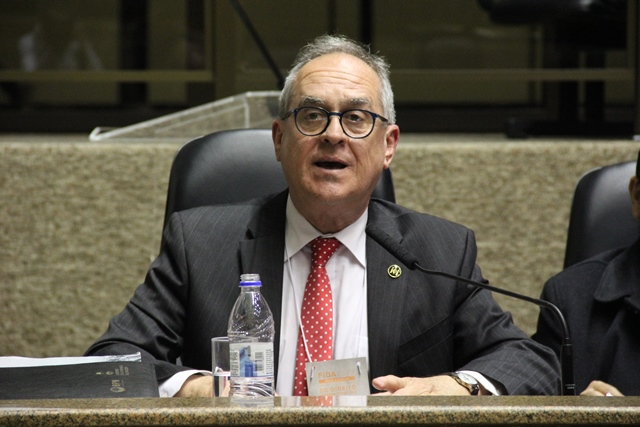 Alejandro Pérez Hualde (Argentina)