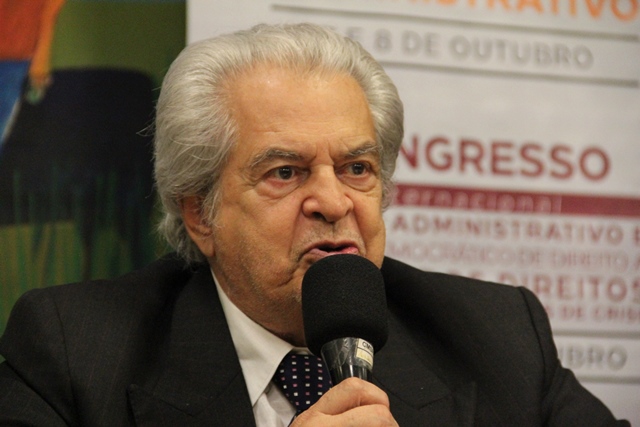 Jurista e professor Celso Antonio Bandeira de Mello