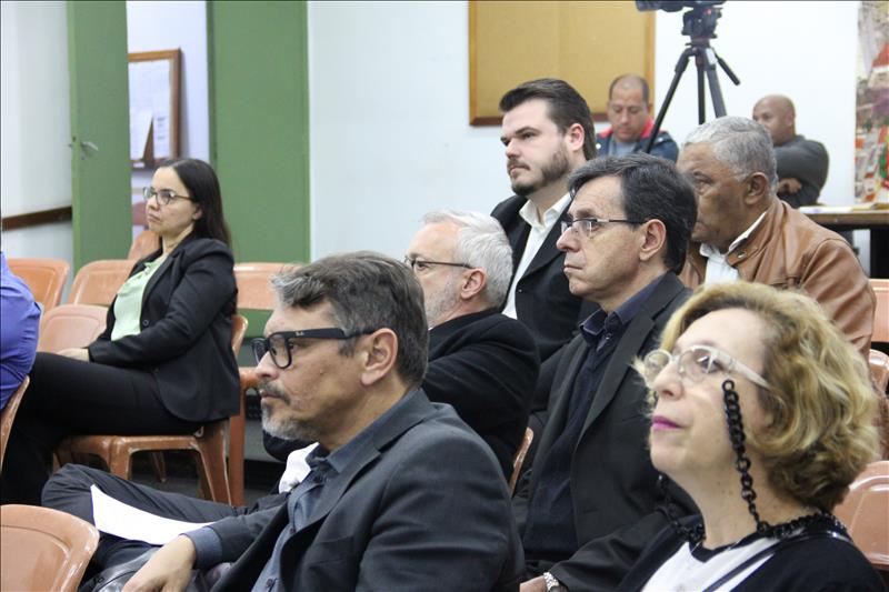 Moradores da região acompanharam a apresentação do Cidadania em Contas