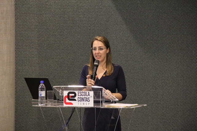 Representante do IRB, Crislayne Cavalcante