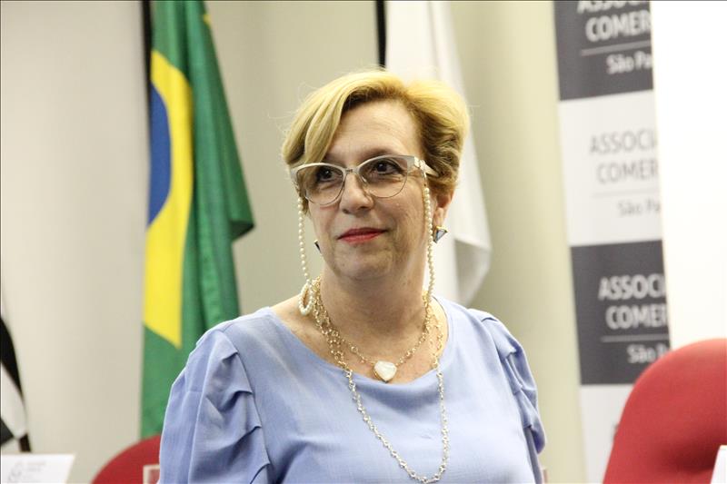 Gestora das Relações do Trabalho do TCMSP, Luiza Correia 