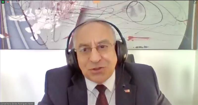 O presidente do TCERS, Estilac Xavier, parabenizou a todos pelo excelente painel