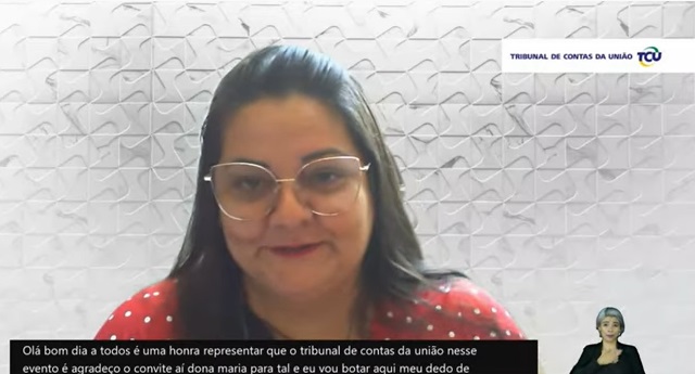 A auditora do TCU Dione Mary de Cerqueira Barbosa apresentou iniciativas realizadas pelo órgão de controle