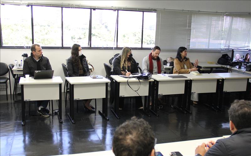 Durante as reuniões técnicas, foram utilizadas ferramentas de gerenciamento aplicadas internacionalmente