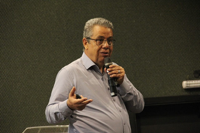 Gerson Salviano de Almeida Filho, mestre em Engenharia Civil na área de Recursos Hídricos pela Universidade Estadual de Campinas